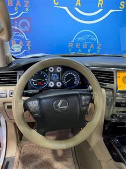 لكزس LX